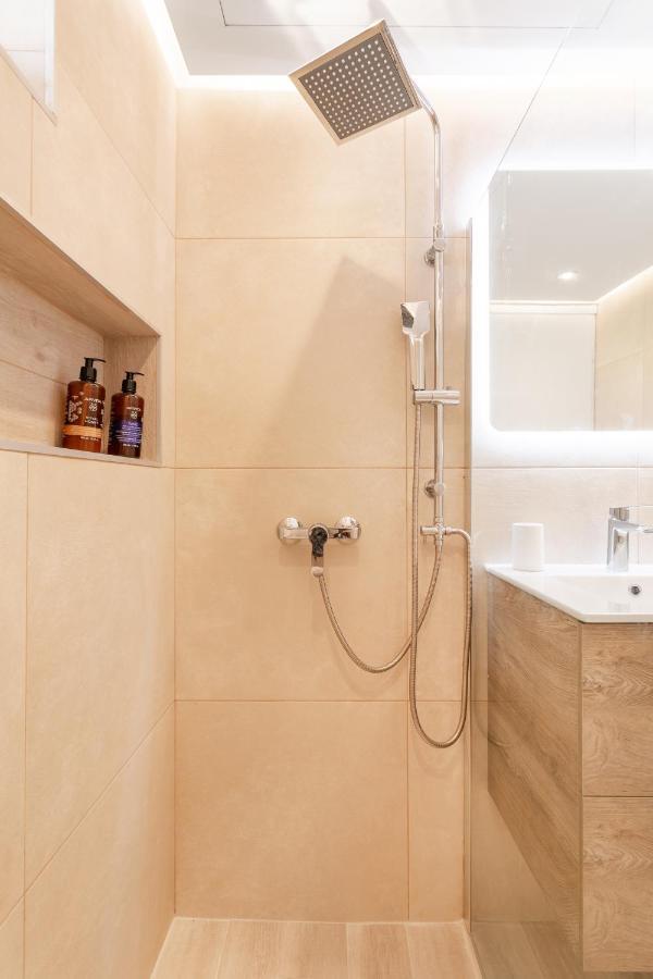 Del Mar Luxury Apartment 30M From The Beach Pórto Ráfti Extérieur photo